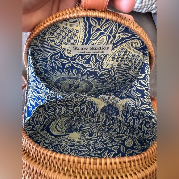 Hand woven in Bali Crossbody Purse - Picture 6 of 7